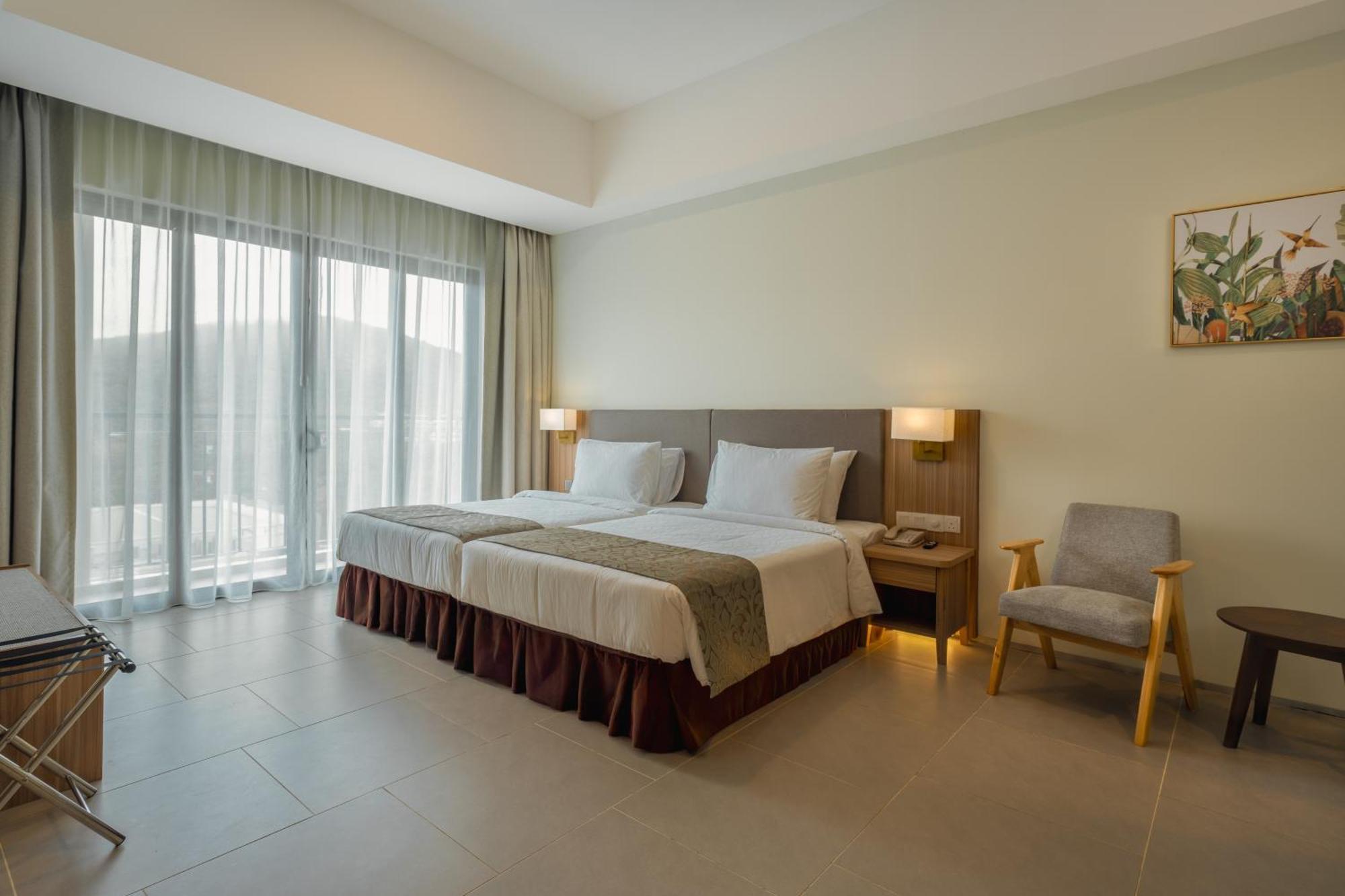 Zenith Suites Cameron Tanah Rata Exterior photo